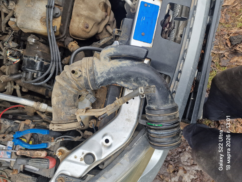 Патрубок воздушного фильтра Honda HR-V  2005 1.6 Бензин Буча