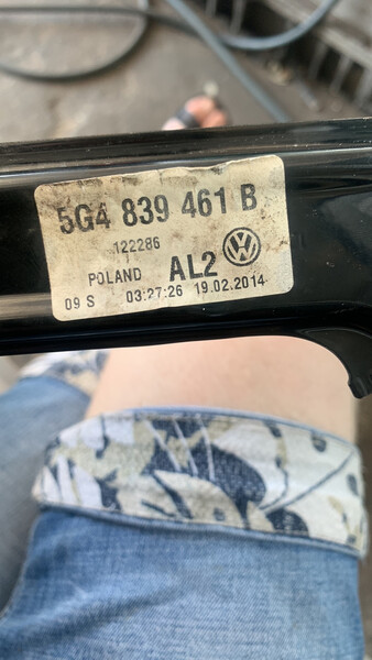 Електросклопідйомник задній лівий 5G4839461B   Volkswagen Golf