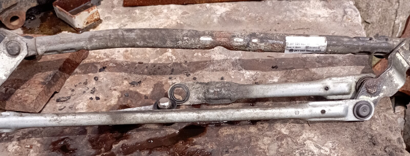 Трапеция дворников Volkswagen Touran  2008 универсал 1.9 Дизель Семеновка