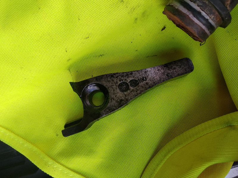 Держатель форсункі Peugeot 807  2010 2.0 Дизель Ровно