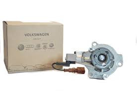 Помпа 04L121011L   Seat Leon, Skoda Octavia, Skoda Octavia A7, Volkswagen Golf Sportsvan
