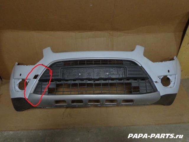 1521114 молдинг переднього бамперу правий Ford Kuga  2010 1.4 Дизель Киев