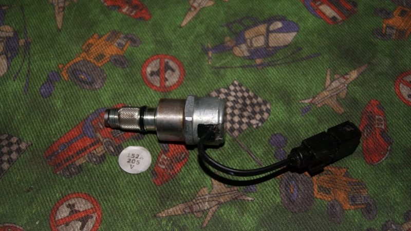 Клапан опережения зажигания тнвд лукас Peugeot Partner  2001 1.9 Дизель Тернополь