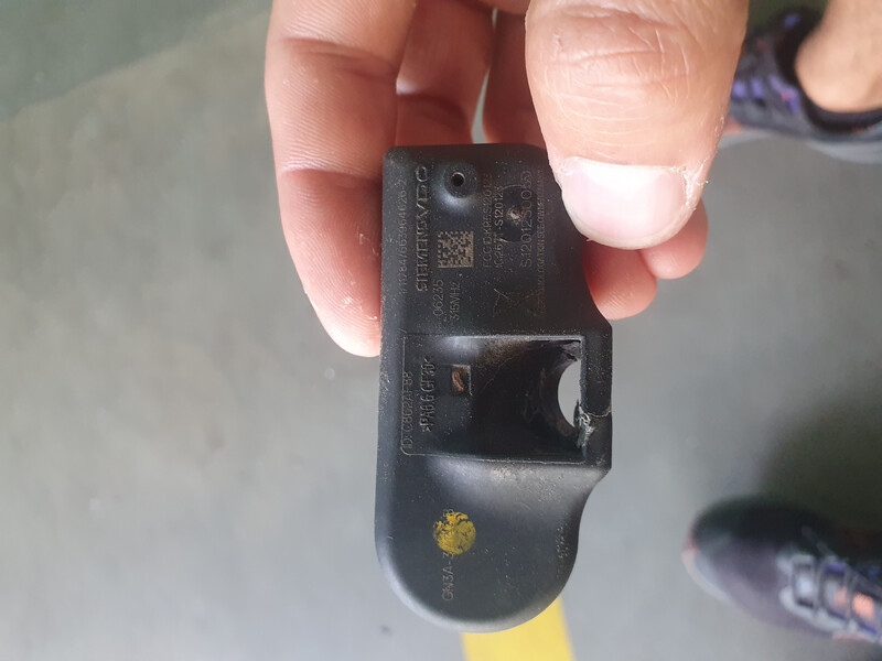 Датчик давления в шинах S120123005D   Land Rover Range Rover Sport, Mazda CX-7