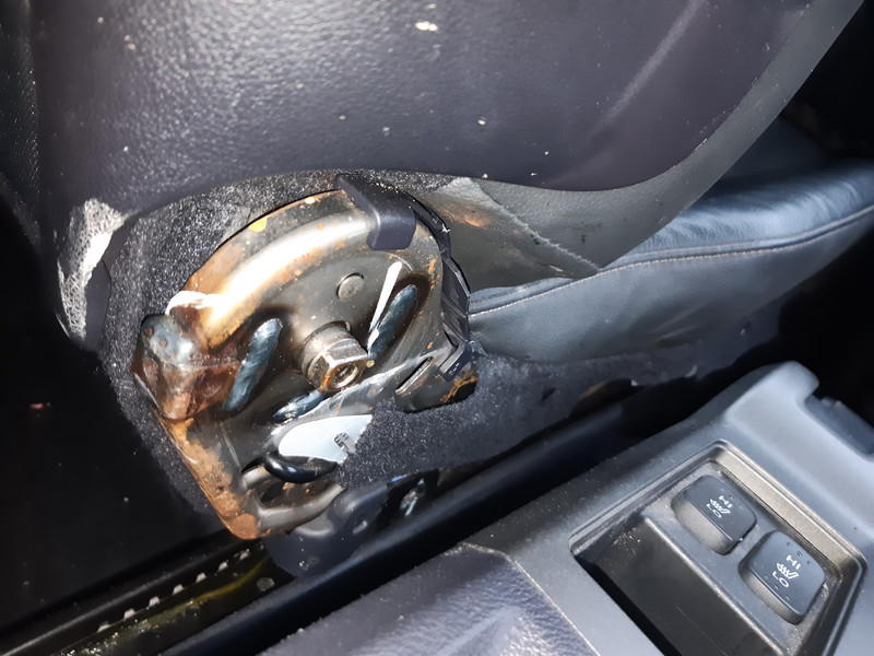Пластик водительского сиденья Honda CR-V 4  2012 2.0 Бензин Полтава