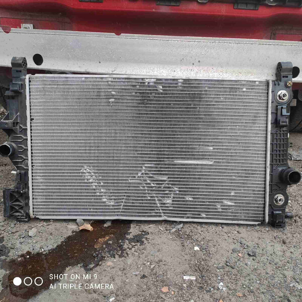 Радіатор 52501636   Chevrolet Cruze