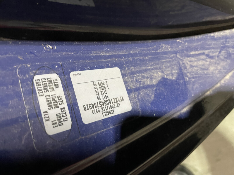 Капот DV460   Renault Megane