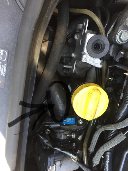 Патрубок интеркулера Renault Scenic 2 2006 г.  2.0 л дизель Дубно