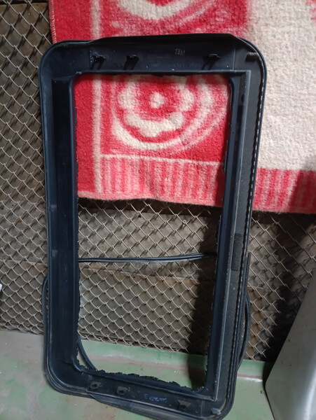 Стекло люка Volkswagen Jetta 5  2006 1.6 Бензин Харьков