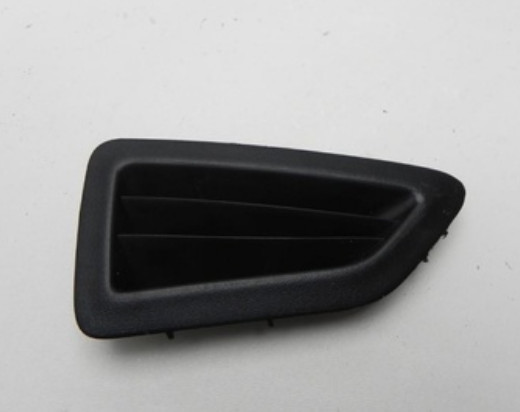 Решетка обдува левая Ford Fiesta MK7  2011 хэтчбек 1.3 Бензин Харьков