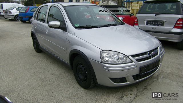 Бампер передний голый Opel Corsa C  2005 хэтчбек 1.4 Бензин Киев
