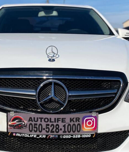 Решетка радиатора Mercedes E-Class 2012 г.  2.2 л дизель Кривой Рог