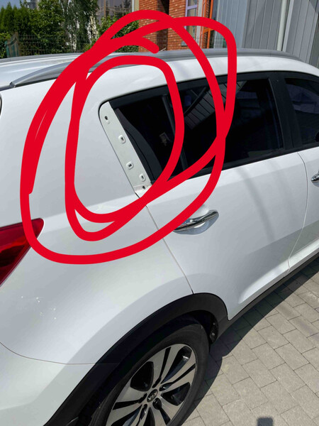 Накладка двери задней правой Kia Sportage 3  2013  Бензин Киев