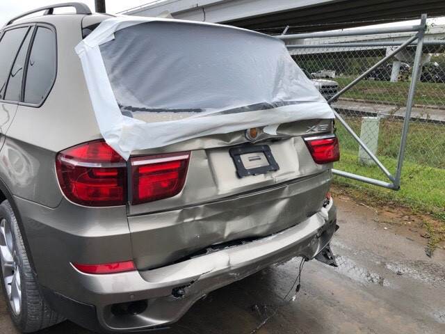 Бампер задний, крышка багажника BMW X5 E70  2011 3.0 Бензин Черновцы