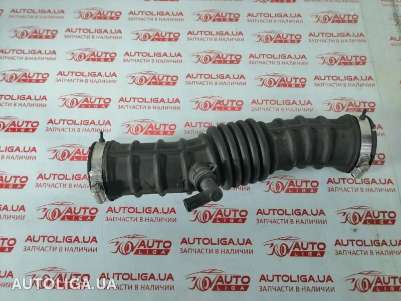 Патрубок воздушного фильтра Nissan Juke  2012 Днепр