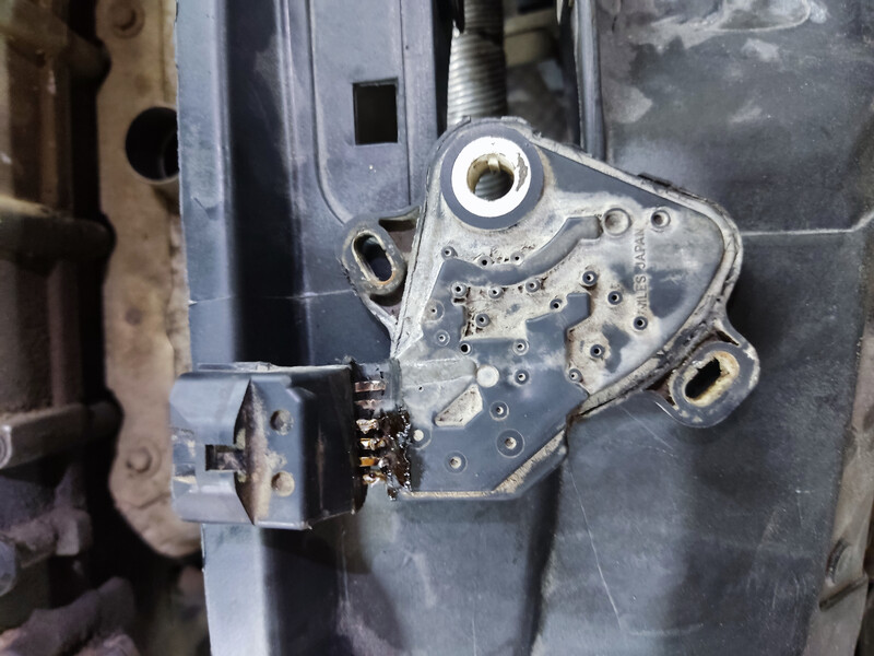 Датчик селектора АКПП Volkswagen Polo 4  2003 хэтчбек 1.4 Бензин Львов