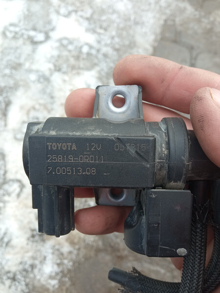 Клапан турбіни Toyota RAV4  2006 2.2 Дизель Киев