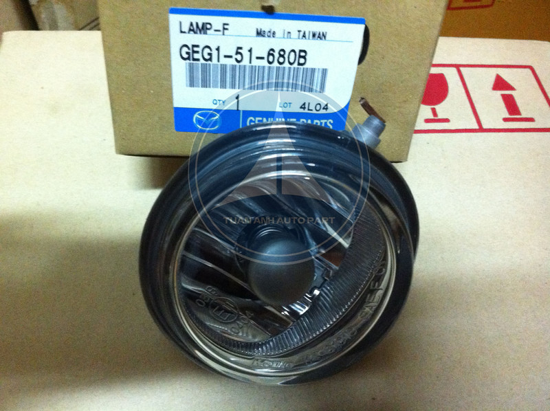 Противотуманная фара правая Mazda CX-5 GT 2015 г.  2.5 л бензин Киев