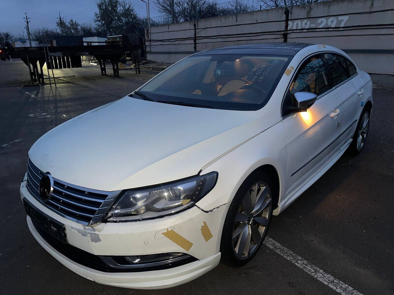 Фары передние Volkswagen Passat CC  2015 купе 2.0 Дизель Киев