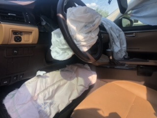 Торпеда коричнева Lexus ES 2018 р.  2.5 л бензин Луцьк