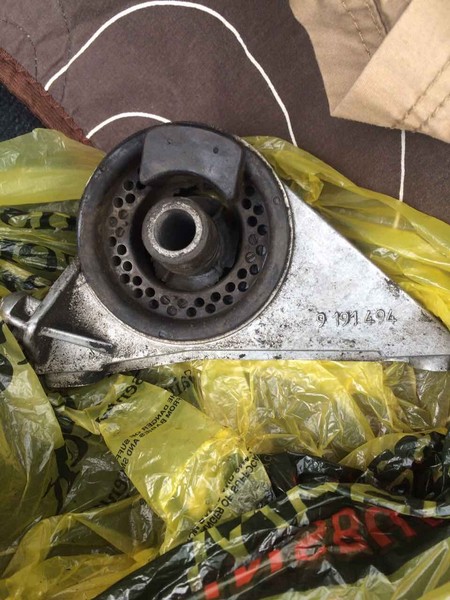 Стабилизатор задний 9191494   Opel Zafira, Volvo V70