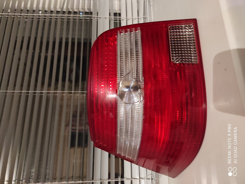 Стоп задний левый Volkswagen Golf 4 хэтчбек 1998 г.  1.6 л бензин Винница