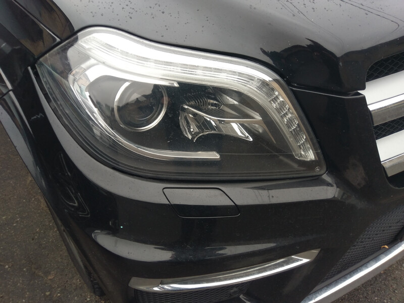 Фара правая ксенон Mercedes GL-Class X166 2013 г.  3.5 л бензин Киев