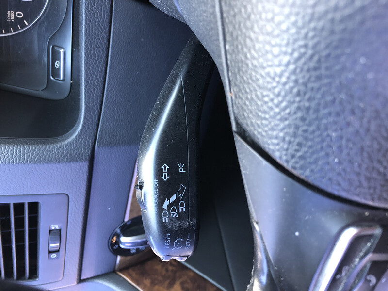 Переключатель поворотов подрулевой Volkswagen Multivan  2010 20.0 Дизель Житомир