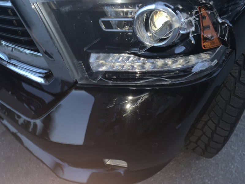 Передня фара Dodge RAM 2014 р.  5.7 л бензин Київ