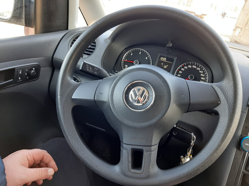 Руль Volkswagen Caddy 3 2013 г.  1.6 л дизель Полтава