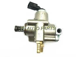 Паливний насос 06F127025J   Audi A4, Volkswagen Passat