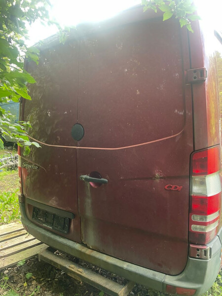 Двери кузова, правая боковая и задние Mercedes-Benz Sprinter  2010 22.0 Дизель Чоп