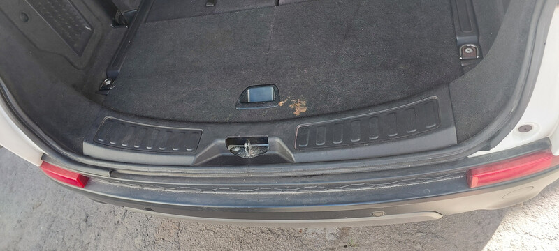 Уплотнитель крышки багажника Land Rover Discovery Sport 2016 г.  2.0 л бензин Дубно