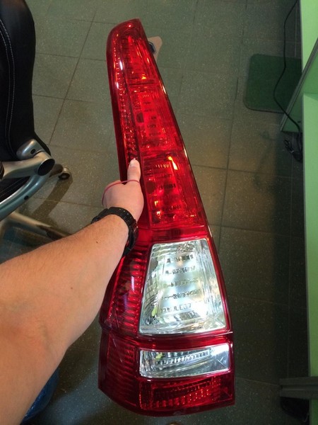 Фонарь задний 33551-SWW-G01   Honda CR-V