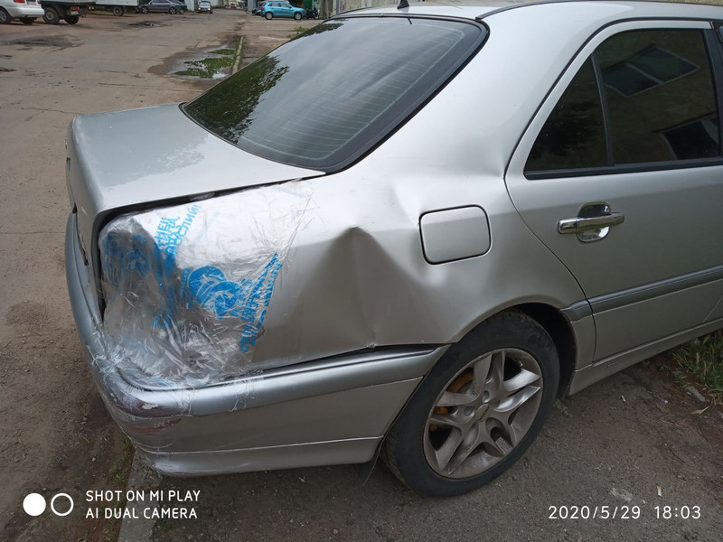 Крыло заднее правое Mercedes C-Class 180 1998 г.  1.8 л бензин Одесса