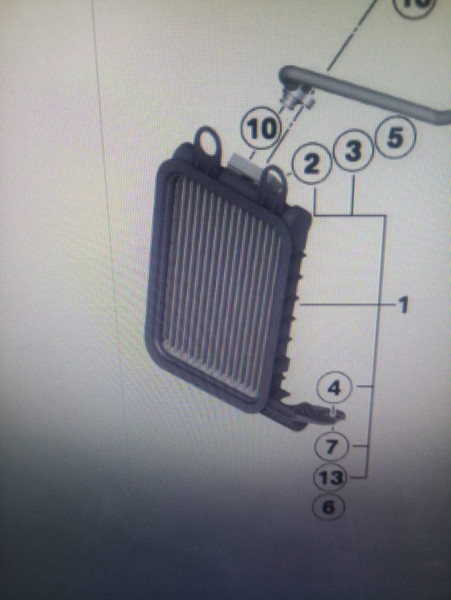 Радіатор масляний BMW X4  2015 1.5 Бензин 