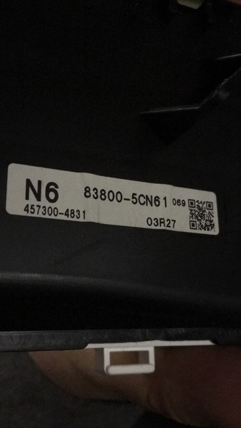 Щиток приборов Toyota Prius  2015 хэтчбек  Гибрид Киев