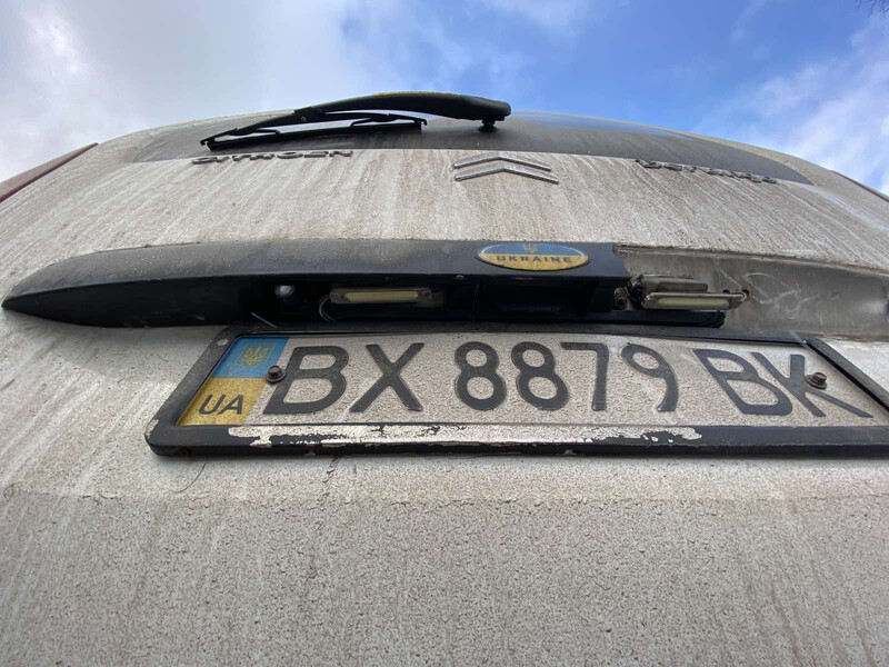 Планка подсветки номера Citroen Berlingo  2009 1.9 Дизель Хмельницкий