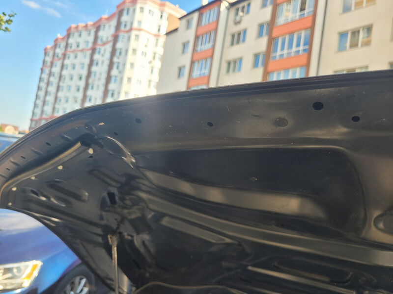 Резинка уплотнения крішки капота Acura TLX  2020 2.4 Бензин Киев