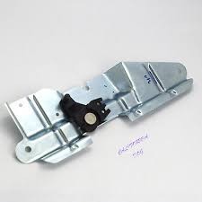 Под замок багажника Volkswagen Bora  2005 1.6 Бензин Киев