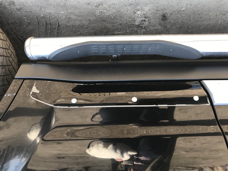 Накладка задней двери Mitsubishi Outlander XL  2007 3.0 Бензин Житомир