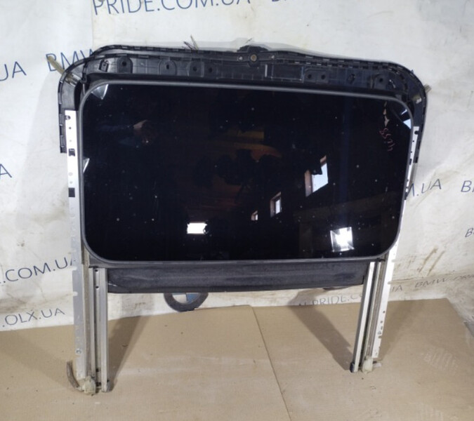 Механізм люка Nissan Juke  2011 хетчбек 1.6 Бензин 