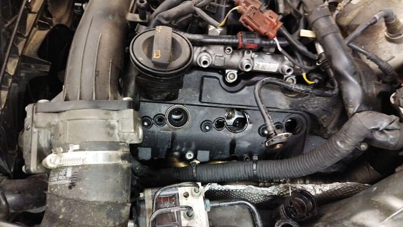 Клапанна кришка Audi A6 C7 хетчбек 2012 р.  1.6 л дизель Рівне