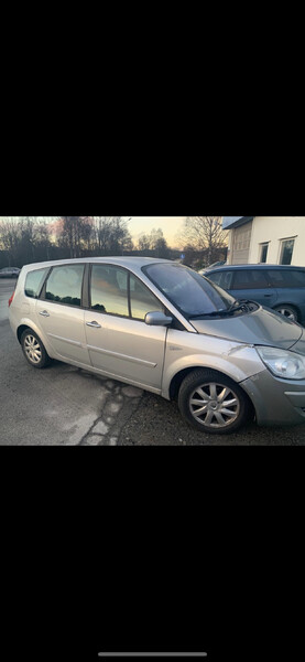 Крило переднє праве Renault Grand Scenic 2  2007 універсал 2.0 Бензин Житомир