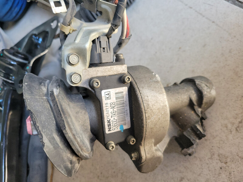 Рулевая рейка Honda FIT  2010 хэтчбек 1.5 Бензин Подольск