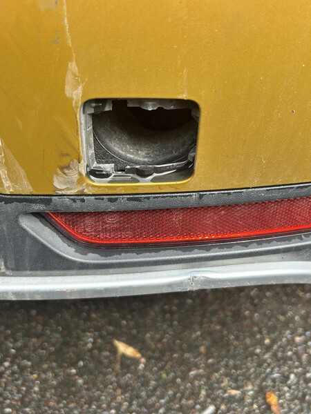 Заглушка буксировочного крюка Volkswagen Beetle 1.8 tsi dune 2016 купе 1.8 Бензин Киев