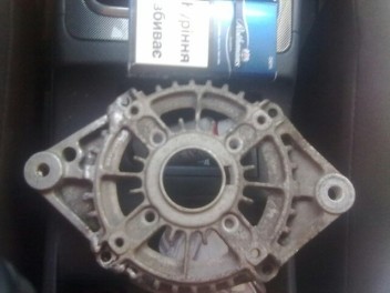Крышка генератора передняя Daewoo Nexia  2008 1.5 Бензин Днепропетровск