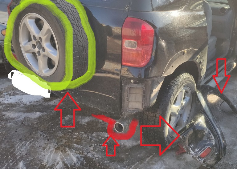 Бампер задний правая часть под накладку 3 двери Toyota RAV4 3 двери 2001 2.0 Бензин 