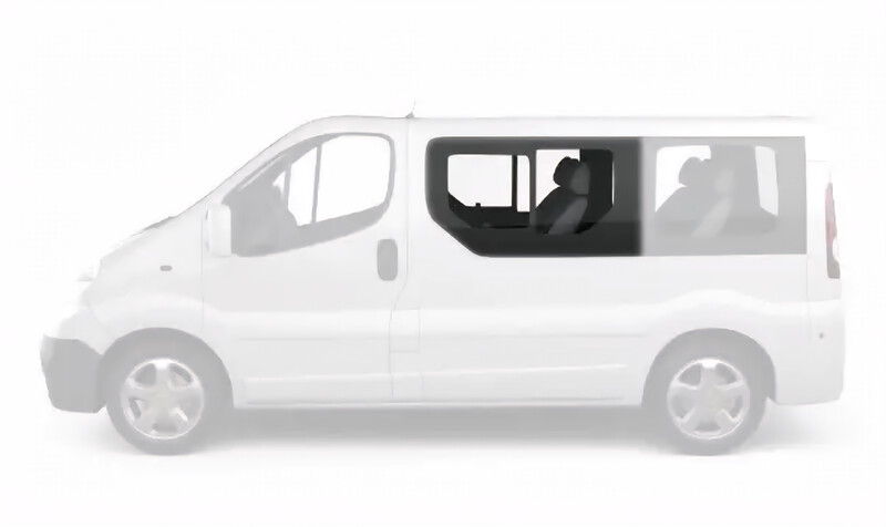 Стекло боковое Opel Vivaro  2007 2.5 Дизель Запорожье