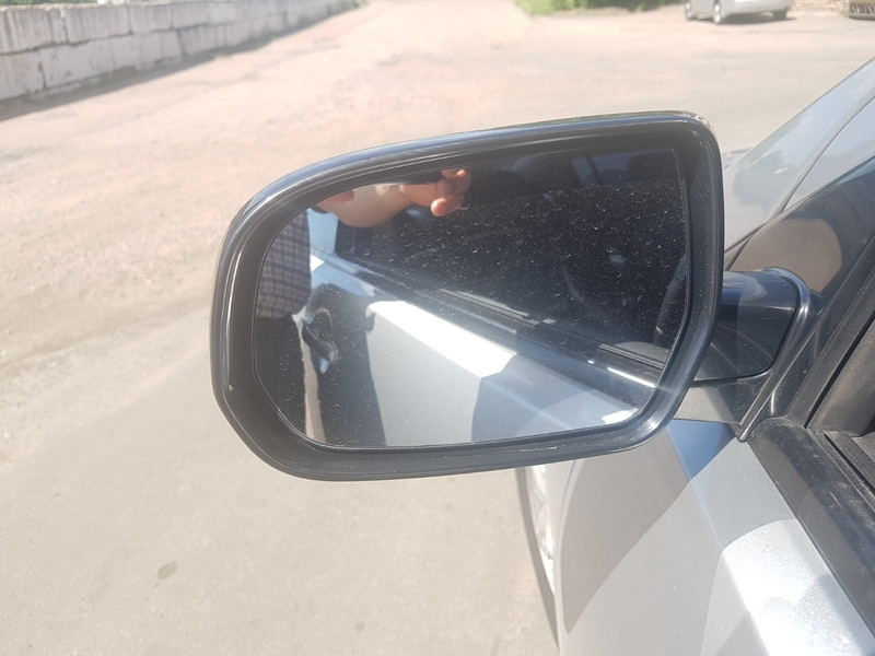 Зеркало правое Mitsubishi Galant 9  2008 2.4 Бензин Чернигов